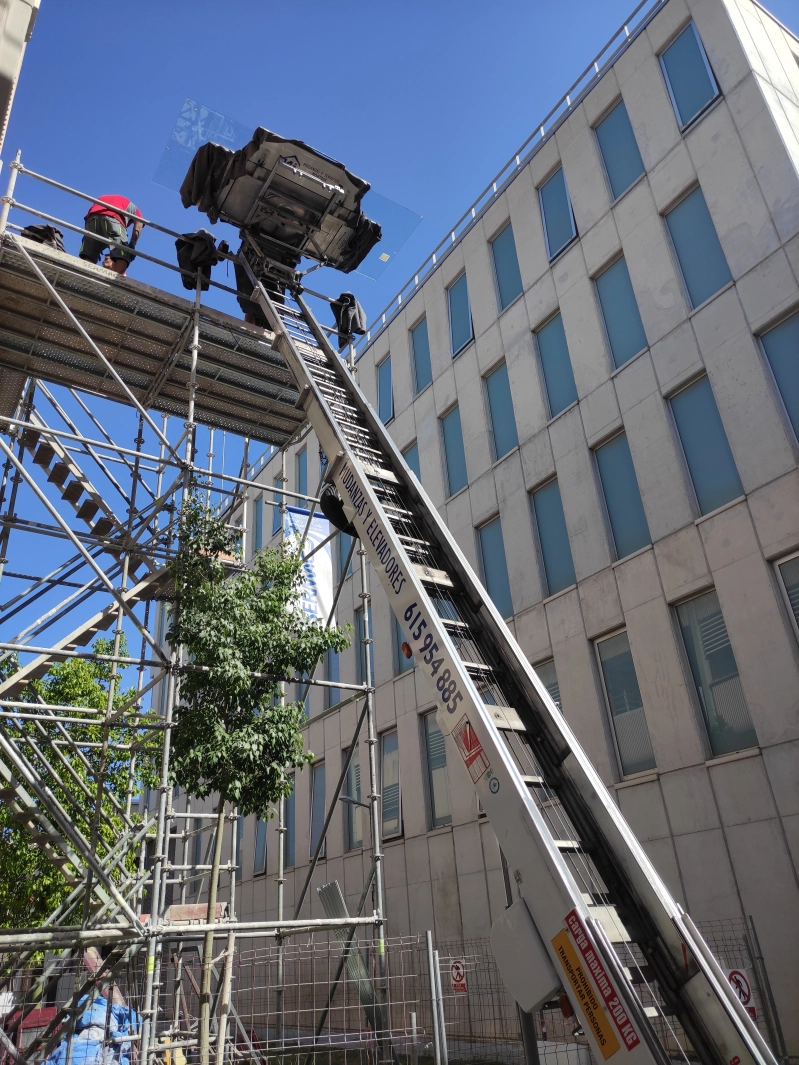 Fotografía de una plataforma elevadora