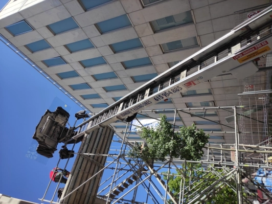 acenso de cristal con plataforma elevadora