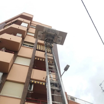 maquina elevadora de placas de pladur