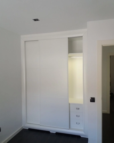 montaje de mobiliario